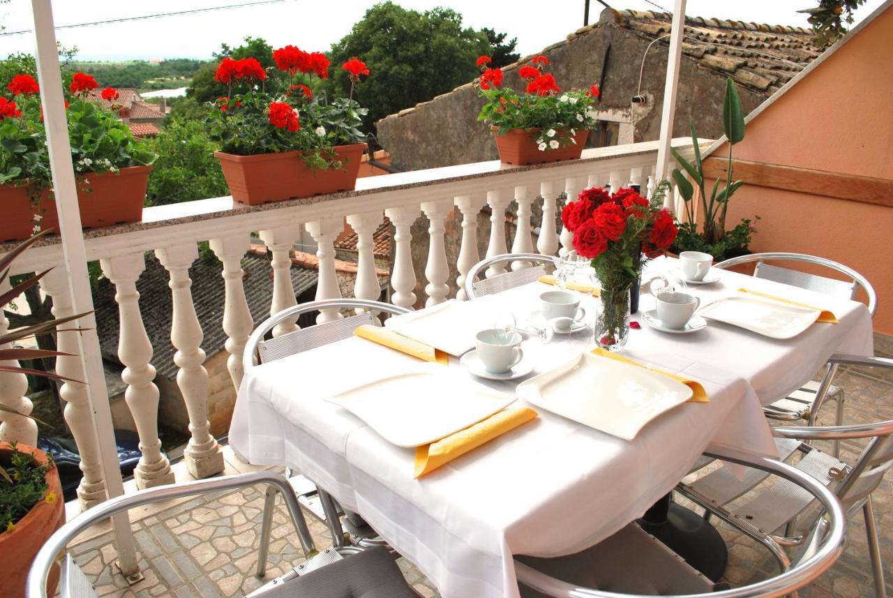 Apartments Maria Poreč Eksteriør billede