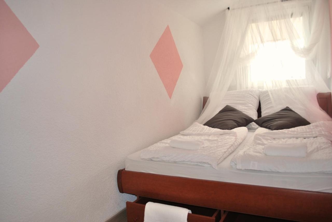Apartments Maria Poreč Eksteriør billede